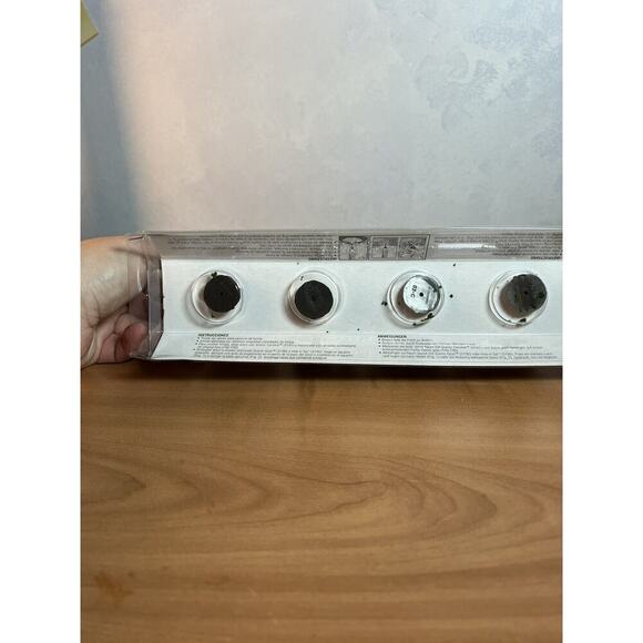 Woodland Scenics Medium Green Realistic Trees - Picture 5 of 7